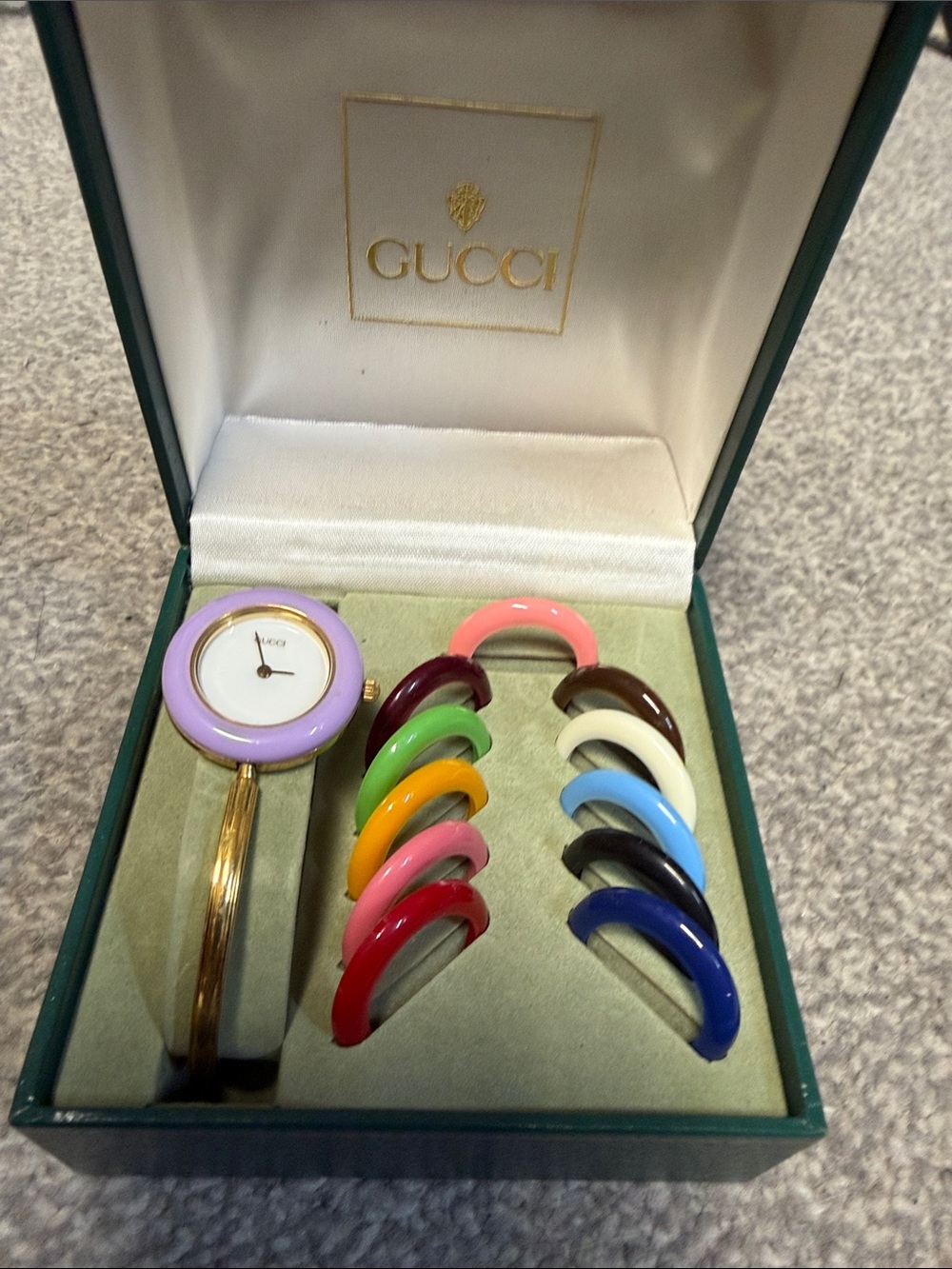 Gucci Interchangeable Color Bezel Bangle Watch - Lavender Face